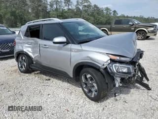 ✅ 2025 Hyundai Venue SEL • VIN: KMHRC8A35SU365903 • Lot: 53184665. Listed on Copart with 1,455 mi. Free auction sales archive from the USA and detailed vehicle history report at DreamBid. Image 4.