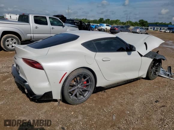 ✅ 2023 Toyota Supra 3.0 • VIN: WZ1DB0G00PW057356 • Лот: 64101345. Опубликован ранее на Copart с пробегом Не указан. Бесплатный доступ к архиву аукционных продаж из США и подробный отчёт об истории автомобиля на DreamBid. Изображение 3.