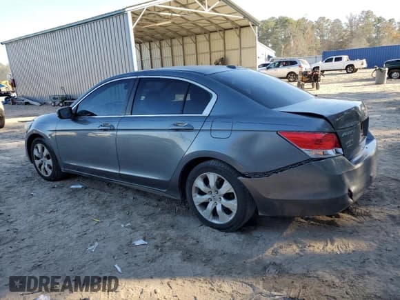 ✅ 2010 Honda Accord EX-L • VIN: 1HGCP2F81AA172729 • Lot: 93481205. Listed on Copart with 195,834 mi. Free auction sales archive from the USA and detailed vehicle history report at DreamBid. Image 2.