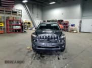 ✅ 2016 Jeep Cherokee Limited • VIN: 1C4PJMDS2GW104219 • Lot: 93211485. Wystawiony na Copart z przebiegiem 139 731 mil. Bezpłatny archiwum sprzedaży aukcyjnych z USA i szczegółowy raport historii pojazdu na DreamBid. Zdjęcie 14.