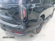 ✅ 2023 Cadillac Escalade 4WD Sport • VIN: 1GYS4EKL4PR415940 • Лот: 42782247. Опубликован ранее на IAAI с пробегом 48 681 миль. Бесплатный доступ к архиву аукционных продаж из США и подробный отчёт об истории автомобиля на DreamBid. Изображение 6.