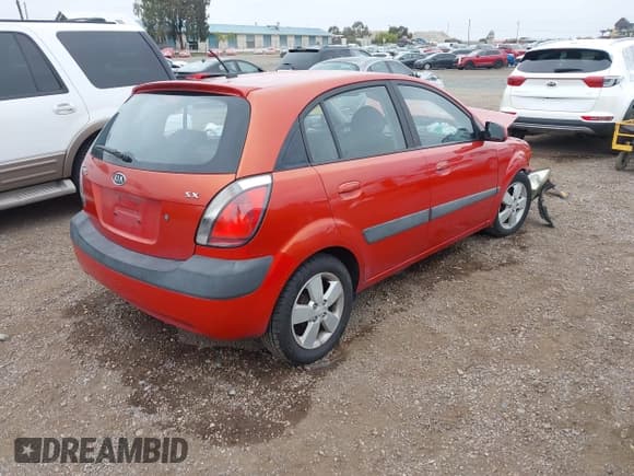 ✅ 2007 Kia Rio SX • VIN: KNADE163476292864 • Лот: 42383173. Опубликован ранее на IAAI с пробегом Не указан. Бесплатный доступ к архиву аукционных продаж из США и подробный отчёт об истории автомобиля на DreamBid. Изображение 4.