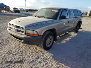 ✅ 2004 Dodge Dakota • VIN: 1D7GL12K94S627063 • Lot: 75315764. Wystawiony na Copart z przebiegiem 202 412 mil. Bezpłatny archiwum sprzedaży aukcyjnych z USA i szczegółowy raport historii pojazdu na DreamBid. Zdjęcie 1.