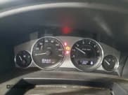 ✅ 2008 Jeep Commander Limited • VIN: 1J8HG58228C212936 • Lot: 89093205. Wystawiony na Copart z przebiegiem 207 857 mil. Bezpłatny archiwum sprzedaży aukcyjnych z USA i szczegółowy raport historii pojazdu na DreamBid. Zdjęcie 9.