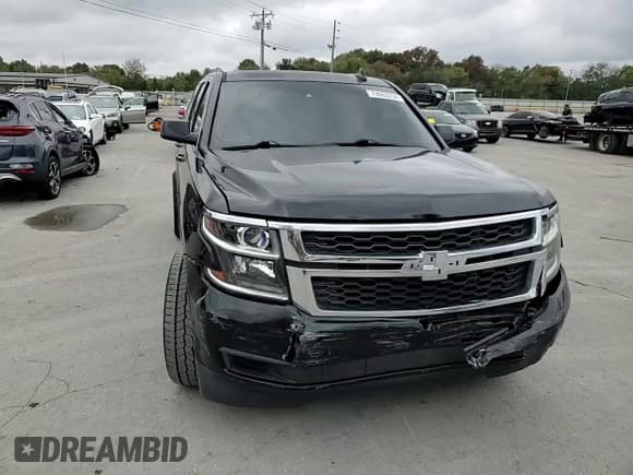 ✅ 2015 Chevrolet Suburban LT • VIN: 1GNSCJKC8FR530886 • Lot: 73063234. Wystawiony na Copart z przebiegiem 148 431 mil. Bezpłatny archiwum sprzedaży aukcyjnych z USA i szczegółowy raport historii pojazdu na DreamBid. Zdjęcie 12.