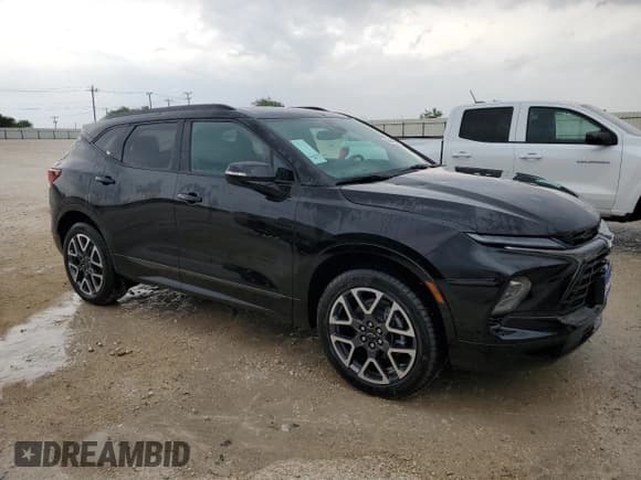 ✅ 2025 Chevrolet Blazer RS • VIN: 3GNKBKRS7SS161483 • Lot: 53404285. Listed on Copart with 6 mi. Free auction sales archive from the USA and detailed vehicle history report at DreamBid. Image 4.