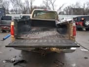 ✅ 2004 Ford F-250 XL • VIN: 3FTNX20L24MA09468 • Lot: 82153354. Wystawiony na Copart z przebiegiem 132 085 mil. Bezpłatny archiwum sprzedaży aukcyjnych z USA i szczegółowy raport historii pojazdu na DreamBid. Zdjęcie 6.