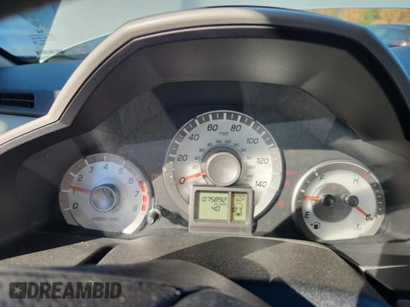 ✅ 2015 Honda Pilot EX • VIN: 5FNYF4H47FB018599 • Лот: 82663385. Опубликован ранее на Copart с пробегом 75 892 миль. Бесплатный доступ к архиву аукционных продаж из США и подробный отчёт об истории автомобиля на DreamBid. Изображение 9.