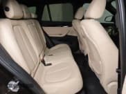 ✅ 2018 BMW X1 sDrive28i • VIN: WBXHU7C37J5L05511 • Lot: 85006215. Listed on Copart with 25,925 mi. Free auction sales archive from the USA and detailed vehicle history report at DreamBid. Image 6.