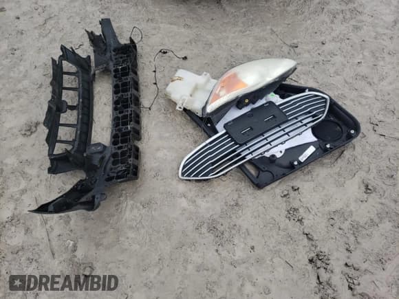 ✅ 2013 Ford C-Max SEL • VIN: 1FADP5BU2DL536114 • Lot: 90214335. Listed on Copart with 157,717 mi. Free auction sales archive from the USA and detailed vehicle history report at DreamBid. Image 13.