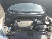 ✅ 2012 Hyundai Veloster w/Red Int • VIN: KMHTC6AD5CU021654 • Lot: 80497624. Wystawiony na Copart z przebiegiem 80 459 mil. Bezpłatny archiwum sprzedaży aukcyjnych z USA i szczegółowy raport historii pojazdu na DreamBid. Zdjęcie 11.