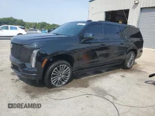 ✅ 2025 Cadillac Escalade ESV 4WD Sport Platinum • VIN: 1GYS9RRL6SR162353 • Lot: 69597035. Listed on Copart with 12,547 mi. Free auction sales archive from the USA and detailed vehicle history report at DreamBid. Image 1.