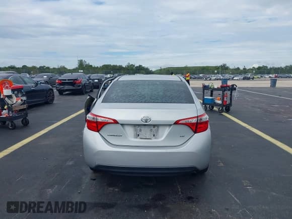 ✅ 2014 Toyota Corolla LE Plus • VIN: 2T1BURHE2EC064605 • Lot: 43257716. Listed on IAAI with 146,161 mi. Free auction sales archive from the USA and detailed vehicle history report at DreamBid. Image 16.