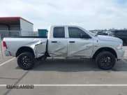 ✅ 2018 Ram 1500 Express • VIN: 1C6RR7FT1JS134780 • Lot: 43681599. Wystawiony na IAAI z przebiegiem 47 404 mil. Bezpłatny archiwum sprzedaży aukcyjnych z USA i szczegółowy raport historii pojazdu na DreamBid. Zdjęcie 14.