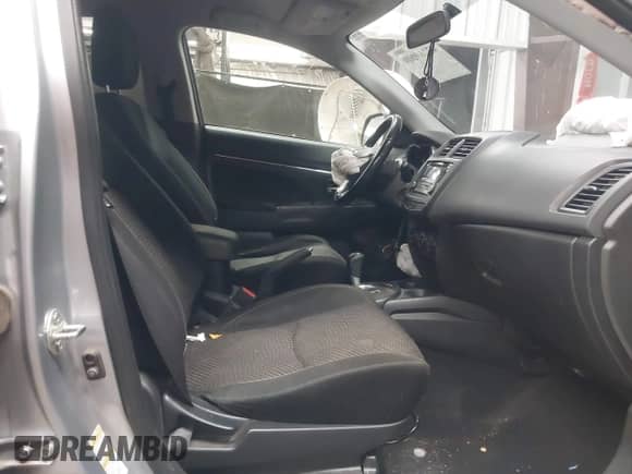 2016 Mitsubishi Outlander SE with VIN JA4AP3AW3GZ043753, listed as a IAAI auction lot 42269009 with 79,297 mi miles and . Bid and sale history available at DreamBid. Image 5.