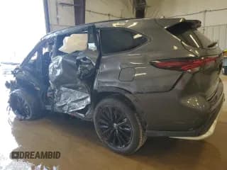 ✅ 2024 Toyota Highlander XLE • VIN: 5TDKDRBH9RS536704 • Lot: 63714504. Listed on Copart with Not provided. Free auction sales archive from the USA and detailed vehicle history report at DreamBid. Image 2.