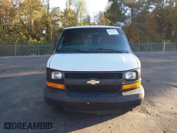 ✅ 2014 Chevrolet Express Cargo • VIN: 1GCSGAFX1E1129607 • Lot: 43654149. Listed on IAAI with 268,542 mi. Free auction sales archive from the USA and detailed vehicle history report at DreamBid. Image 12.
