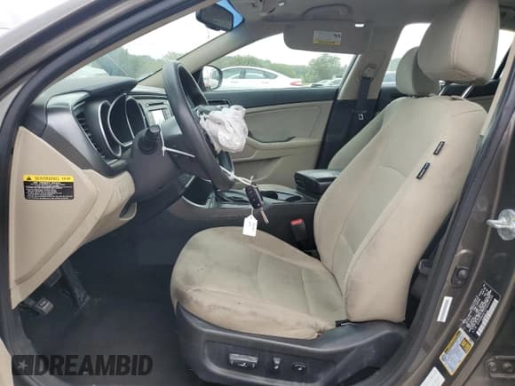 ✅ 2015 Kia Optima LX • VIN: 5XXGM4A71FG401294 • Lot: 84042565. Listed on Copart with 139,324 mi. Free auction sales archive from the USA and detailed vehicle history report at DreamBid. Image 7.