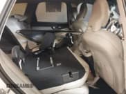 ✅ 2025 Volvo XC60 Plus • VIN: YV4M12RC4S1112737 • Lot: 41716916. Wystawiony na IAAI z przebiegiem 100 mil. Bezpłatny archiwum sprzedaży aukcyjnych z USA i szczegółowy raport historii pojazdu na DreamBid. Zdjęcie 8.