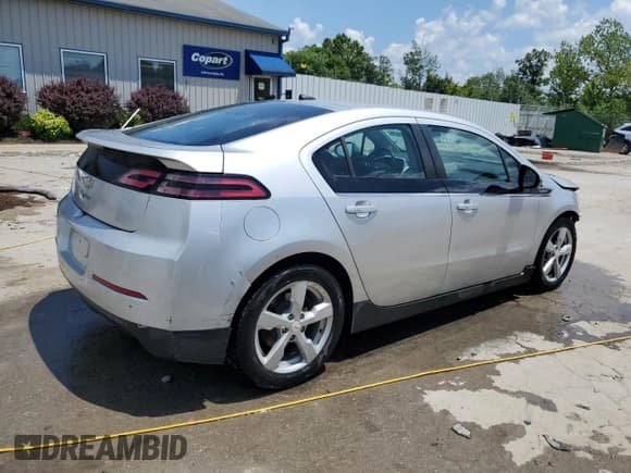 ✅ 2013 Chevrolet Volt • VIN: 1G1RA6E42DU107075 • Lot: 66332675. Wystawiony na Copart z przebiegiem 87 854 mil. Bezpłatny archiwum sprzedaży aukcyjnych z USA i szczegółowy raport historii pojazdu na DreamBid. Zdjęcie 3.