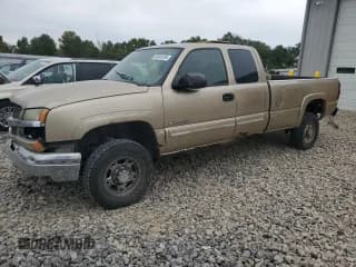 ✅ 2004 Chevrolet Silverado 2500HD LS • VIN: 1GCHK29U44E242992 • Lot: 89549205. Wystawiony na Copart z przebiegiem 247 500 mil. Bezpłatny archiwum sprzedaży aukcyjnych z USA i szczegółowy raport historii pojazdu na DreamBid. Zdjęcie 1.
