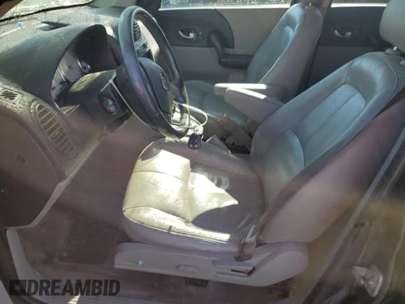 ✅ 2005 Saturn VUE • VIN: 5GZCZ53435S855980 • Lot: 77686024. Wystawiony na Copart z przebiegiem 234 941 mil. Bezpłatny archiwum sprzedaży aukcyjnych z USA i szczegółowy raport historii pojazdu na DreamBid. Zdjęcie 7.