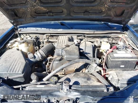 ✅ 2005 Chevrolet Colorado LS Z85 • VIN: 1GCCS148358275254 • Lot: 41381187. Listed on IAAI with 219,149 mi. Free auction sales archive from the USA and detailed vehicle history report at DreamBid. Image 10.