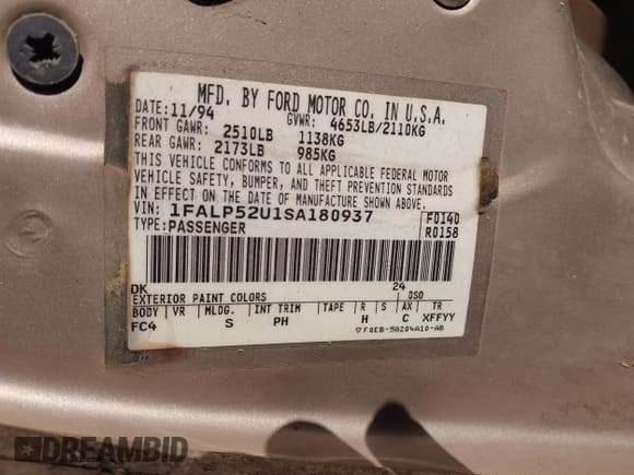 ✅ 1995 Ford Taurus GL • VIN: 1FALP52U1SA180937 • Lot: 43777224. Listed on IAAI with 138,027 mi. Free auction sales archive from the USA and detailed vehicle history report at DreamBid. Image 9.