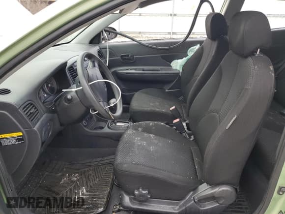 ✅ 2009 Hyundai Accent Auto GS • VIN: KMHCM36C49U124598 • Лот: 85755364. Опубликован ранее на Copart с пробегом 121 556 миль. Бесплатный доступ к архиву аукционных продаж из США и подробный отчёт об истории автомобиля на DreamBid. Изображение 7.