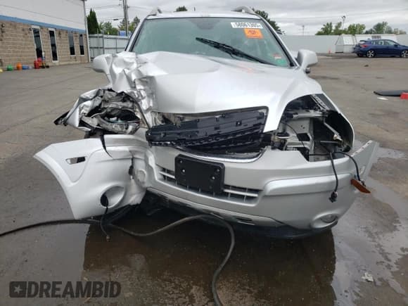 ✅ 2013 Chevrolet Captiva Sport LT • VIN: 3GNAL3EKXDS642397 • Lot: 57118035. Wystawiony na Copart z przebiegiem Nie podano. Bezpłatny archiwum sprzedaży aukcyjnych z USA i szczegółowy raport historii pojazdu na DreamBid. Zdjęcie 5.