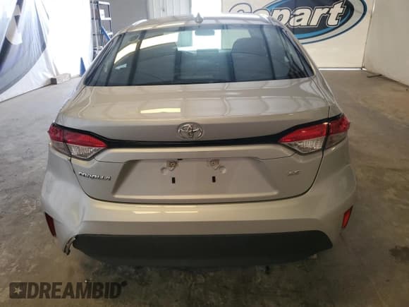 ✅ 2024 Toyota Corolla LE • VIN: 5YFB4MDE0RP103657 • Lot: 61146225. Listed on Copart with 49,221 mi. Free auction sales archive from the USA and detailed vehicle history report at DreamBid. Image 6.