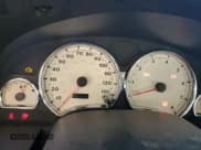 ✅ 2006 Saturn VUE • VIN: 5GZCZ33D96S801525 • Лот: 90382325. Опубликован ранее на Copart с пробегом 261 252 миль. Бесплатный доступ к архиву аукционных продаж из США и подробный отчёт об истории автомобиля на DreamBid. Изображение 9.