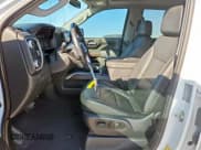 ✅ 2019 GMC Sierra 1500 SLT • VIN: 3GTP8DED7KG293646 • Лот: 84594535. Опубликован ранее на Copart с пробегом 98 507 миль. Бесплатный доступ к архиву аукционных продаж из США и подробный отчёт об истории автомобиля на DreamBid. Изображение 7.