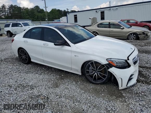 ✅ 2019 Mercedes-Benz C 43 AMG • VIN: 55SWF6EB4KU292762 • Lot: 57553335. Wystawiony na Copart z przebiegiem 59 469 mil. Bezpłatny archiwum sprzedaży aukcyjnych z USA i szczegółowy raport historii pojazdu na DreamBid. Zdjęcie 4.
