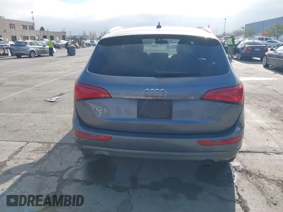 ✅ 2014 Audi Q5 Premium Plus • VIN: WA1LFAFP6EA025342 • Лот: 43885342. Опубликован ранее на IAAI с пробегом 120 721 миль. Бесплатный доступ к архиву аукционных продаж из США и подробный отчёт об истории автомобиля на DreamBid. Изображение 16.