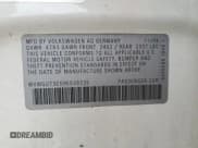 ✅ 2009 Volkswagen CC 4Motion • VIN: WVWGU73C09E539235 • Лот: 68752414. Опубликован ранее на Copart с пробегом 101 792 миль. Бесплатный доступ к архиву аукционных продаж из США и подробный отчёт об истории автомобиля на DreamBid. Изображение 12.