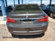 ✅ 2013 BMW 7 Series 750i • VIN: WBAYA8C50DD227660 • Лот: 71820475. Опубликован ранее на Copart с пробегом 120 533 миль. Бесплатный доступ к архиву аукционных продаж из США и подробный отчёт об истории автомобиля на DreamBid. Изображение 6.