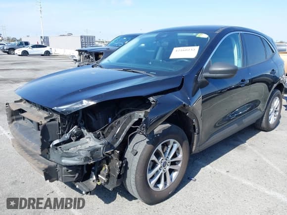 ✅ 2022 Ford Escape SE • VIN: 1FMCU9G65NUA70007 • Lot: 42160232. Listed on IAAI with 39,668 mi. Free auction sales archive from the USA and detailed vehicle history report at DreamBid. Image 2.