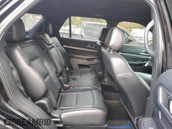 ✅ 2016 Ford Explorer Sport • VIN: 1FM5K8GT9GGC28610 • Lot: 89579325. Wystawiony na Copart z przebiegiem 154 462 mil. Bezpłatny archiwum sprzedaży aukcyjnych z USA i szczegółowy raport historii pojazdu na DreamBid. Zdjęcie 11.