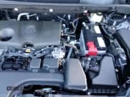 ✅ 2025 Toyota RAV4 XLE Premium • VIN: 2T3C1RFV2SW387439 • Lot: 93399945. Wystawiony na Copart z przebiegiem 13 931 mil. Bezpłatny archiwum sprzedaży aukcyjnych z USA i szczegółowy raport historii pojazdu na DreamBid. Zdjęcie 14.