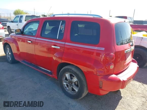✅ 2006 Chevrolet HHR LT • VIN: 3GNDA23PX6S646139 • Lot: 42087411. Listed on IAAI with 300,679 mi. Free auction sales archive from the USA and detailed vehicle history report at DreamBid. Image 3.