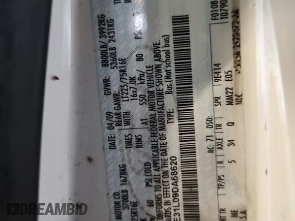 ✅ 2009 Ford Econoline Passenger XL • VIN: 1FBNE31L09DA68620 • Lot: 91488965. Wystawiony na Copart z przebiegiem 83 726 mil. Bezpłatny archiwum sprzedaży aukcyjnych z USA i szczegółowy raport historii pojazdu na DreamBid. Zdjęcie 13.