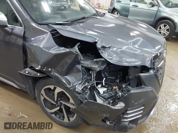 ✅ 2023 Subaru Forester Touring • VIN: JF2SKARC2PH550500 • Lot: 43712716. Listed on IAAI with 32,221 mi. Free auction sales archive from the USA and detailed vehicle history report at DreamBid. Image 6.