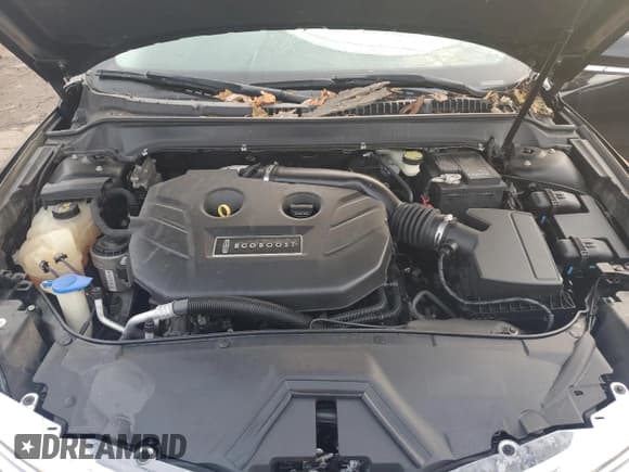 ✅ 2016 Lincoln MKZ • VIN: 3LN6L2J95GR600092 • Lot: 81659625. Listed on Copart with 76,481 mi. Free auction sales archive from the USA and detailed vehicle history report at DreamBid. Image 11.