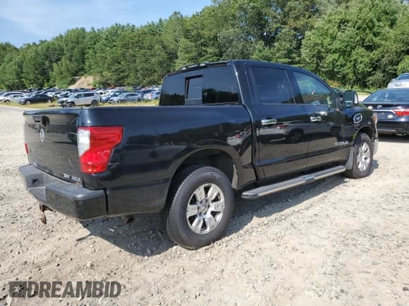 ✅ 2017 Nissan Titan Pro-4X • VIN: 1N6AA1E58HN562901 • Лот: 66280605. Опубликован ранее на Copart с пробегом 100 577 миль. Бесплатный доступ к архиву аукционных продаж из США и подробный отчёт об истории автомобиля на DreamBid. Изображение 3.