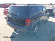 ✅ 2014 Jeep Patriot Sport • VIN: 1C4NJPBA8ED812194 • Lot: 43892106. Listed on IAAI with 199,169 mi. Free auction sales archive from the USA and detailed vehicle history report at DreamBid. Image 4.