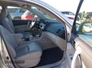 ✅ 2011 Toyota Highlander • VIN: 5TDZK3EHXBS041074 • Lot: 43469210. Listed on IAAI with 208,427 mi. Free auction sales archive from the USA and detailed vehicle history report at DreamBid. Image 5.