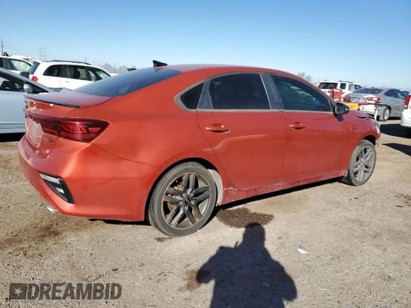 ✅ 2020 Kia Forte GT-Line • VIN: 3KPF34ADXLE195031 • Lot: 90939455. Listed on Copart with 140,875 mi. Free auction sales archive from the USA and detailed vehicle history report at DreamBid. Image 3.