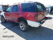 ✅ 1997 Chevrolet Blazer LS • VIN: 1GNDT13W0V2175348 • Lot: 41773422. Wystawiony na IAAI z przebiegiem 247 972 mil. Bezpłatny archiwum sprzedaży aukcyjnych z USA i szczegółowy raport historii pojazdu na DreamBid. Zdjęcie 3.