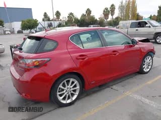 ✅ 2013 Lexus CT 200h • VIN: JTHKD5BHXD2130986 • Lot: 43674558. Wystawiony na IAAI z przebiegiem 57 847 mil. Bezpłatny archiwum sprzedaży aukcyjnych z USA i szczegółowy raport historii pojazdu na DreamBid. Zdjęcie 4.
